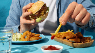 Awas! Ini Daftar Makanan yang Bisa Memicu Kolesterol Naik