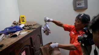Polisi Cari Anak Anak Penerbang Balon Udara Jumbo Yang Meledak Di Tulungagung, Merusak Rumah Warga?