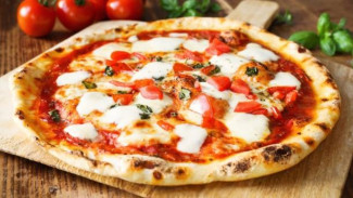 Pizza Rumahan Low Budget: Lezat, Mudah, dan Ramah Kantong!