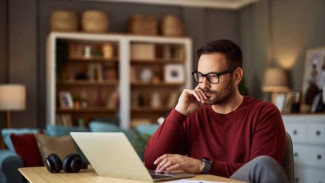 Ngaku Gen Z Tapi Masih Nganggur? WFA Aja, Ini Ide Freelance Yang Bisa Bikin Kamu Cuan!