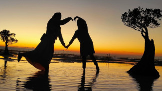 Pantai Walakiri: Tempat di Mana Sunset dan Alam Berpadu Sempurna