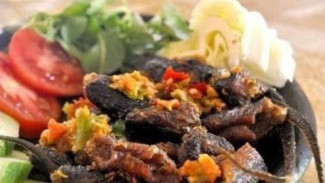 Dari Sawah ke Meja Makan, Belut Bakar yang Siap Menggoda Selera