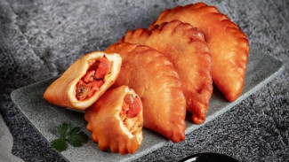 Resep Pizza Goreng Viral Terenak, Garing Isian Meleleh