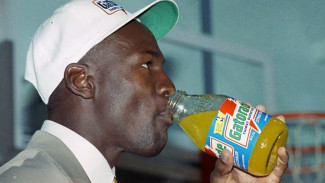 Mengapa Semua Orang Ingin Menjadi Michael Jordan?