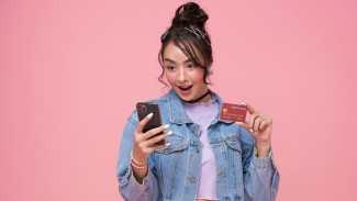 Mengapa iPhone Menjadi Simbol Status Sosial di Kalangan Gen Z?