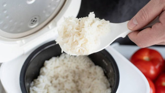 10 Trik Hemat Listrik saat Memasak Nasi, Wajib Coba di Rumah!