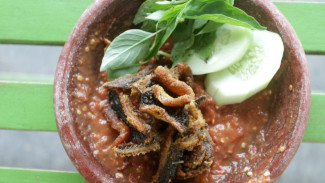 Menggoda Lidah! Resep Nasi Belut Sambal Kemangi, Cita Rasa Tradisional yang Melegenda