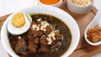Ternyata Ini Dua Bumbu Rahasia Rawon Surabaya Rasanya Autentik Banget