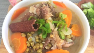 Resep Praktis Sup Kacang Hijau yang Lezat dan Bergizi untuk Hidangan Hangat di Rumah