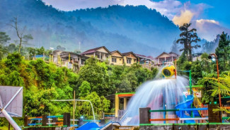7 Waterpark Terbaik di Jawa Tengah yang Bikin Liburan Keluarga Makin Seru