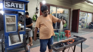 Tukang Sate di Jember Wujudkan Impian Berangkat Haji Setelah Menabung Sejak 1998