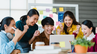 5 Tips Menemukan Kebahagiaan di Tempat Kerja, Kerja Nyaman Produktifitas Meningkat