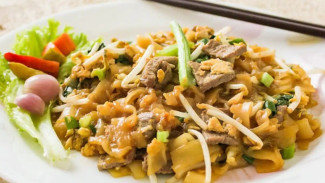 Resep dan Cara Buat Kwetiau Goreng Sederhana Tapi Bikin Nagih