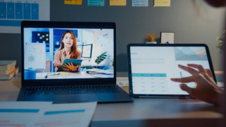 Biar Makin Kece di Industri Kreatif, ini 11 Tempat Belajar Online yang Wajib Kamu Coba