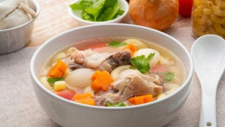 Mengatasi Demam Secara Alami dengan Semangkuk Sup