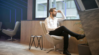 Overthinking Sosial? Mungkin Kamu Korban Spotlight Effect