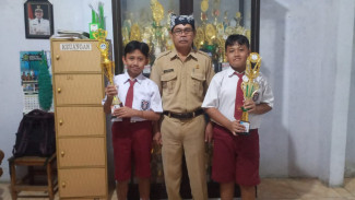 Dua Siswa SDN 1 Bajulmati Lolos FLS2N Tingkat Kecamatan Wongsorejo