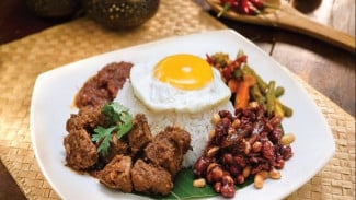 Resep Nasi Lemak Topping Rendang, Pepaduan Rasa yang Nggak Pernah Gagal, Awas, Bisa Bikin Nambah Terus!