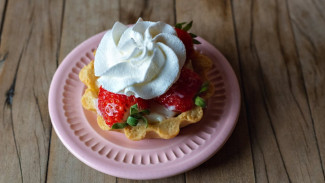 9 Ide Whipped Cream Aneka Rasa yang Enak Banget dan Gampang Dibuat di Rumah