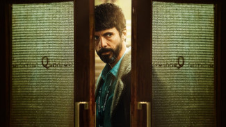 10 Film dan Serial Netflix Terbaru Mei 2025, Bikin Betah di Rumah!