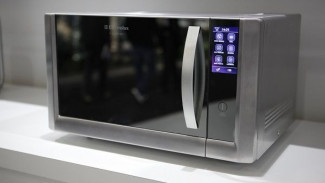 Rahasia Dapur Bersih, Trik Gampang Bikin Oven dan  Microwave Kinclong Tanpa Bahan Kimia!