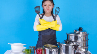 Tips Membersihkan Alat Dapur Gosong dan Berkerak dengan Mudah dan Hasil Maksimal!