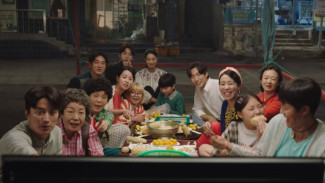 10 Drama Korea Paling Kocak di Netflix yang Bikin Kamu Ngakak Guling-Guling
