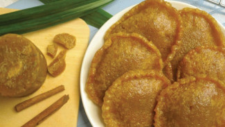 Resep Kue Cucur Pisang , Camilan Manis yang Kenyal dan Lezat
