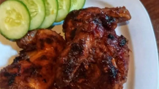 Rahasia Resep Ayam Bakar Madu Biar Bumbunya Meresap Sampai ke Tulang