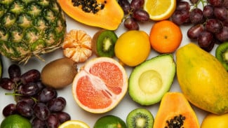 Jangan Asal Makan Saat Diet! Ini 8 Buah Bisa Bantu Turunkan Berat Badan Cepat