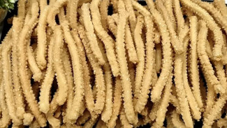 Resep Kue Akar Kelapa, Camilan Tradisional yang Bikin Ketagihan