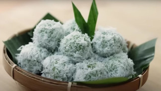 Resep Kue Klepon Pandan isi Gula Merah, Camilan Manis yang Meleleh di Mulut