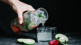 5 Resep Infused Water yang Makin Lama Didiamkan, Makin Segar Rasanya! Wajib Coba Hari Ini