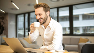 4 Tips Menjaga Kesehatan Mental saat Kerja di Kantor