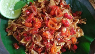 Sambal Embe Bali, Rahasia Pedas Gurih yang Bikin Ketagihan!