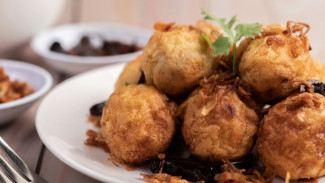 Bakso Goreng Kopong, Camilan Renyah yang Lagi Hits dan Gampang Dibuat!