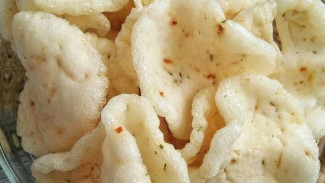 Resep Kerupuk Nasi, Camilan Gurih dari Sisa Nasi yang Renyah dan Hemat