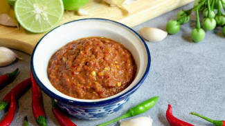 Sambal Terasi Pedas, Rahasia Cita Rasa yang Bikin Ketagihan