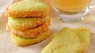 Resep Mudah Membuat Kue Kering Kelapa Renyah Dan Lezat Untuk Sajian Spesial Di Rumah