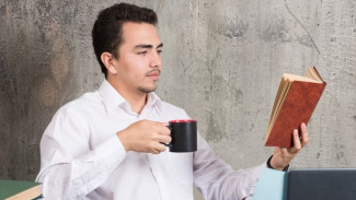 Baca Buku Tiap Hari? Ini 7 Alasan Kenapa Kamu Harus Mulai Sekarang Juga!