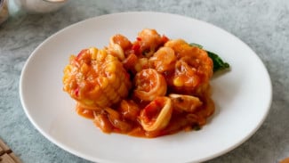 Sensasi Kenikmatan Cumi Saus Padang, Hadirkan Kelezatan Ala Restoran Seafood di Meja Makan