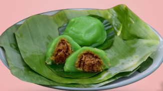 Kue Bugis Isi Kelapa Manis, Kenyal, Legit, Sensasi Kuliner Tradisional