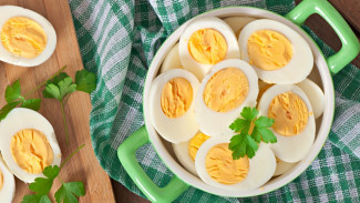 Tips Menyimpan Telur Rebus di Kulkas Agar Tetap Aman dan Segar Untuk Dikonsumsi
