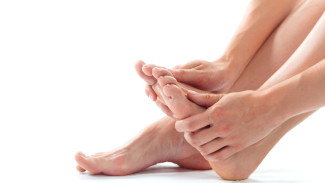 Mengatasi Bekas Luka Hitam di Kaki, 11 Tips Ampuh untuk Kembali Percaya Diri