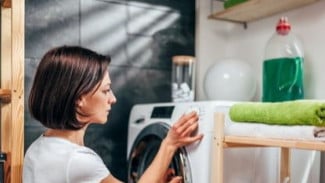 Cara Membersihkan Mesin Cuci dari Bau dan Kotor Tanpa Dibongkar