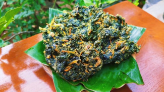 Resep Rahasia Bakwan Daun Singkong, Renyah Gurih Sampai Gigitan Terakhir