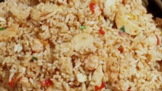Ide Masak Hari Ini, Resep Nasi Goreng Masak Cabe Kering Simpel