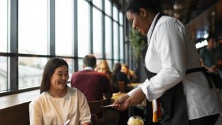 8 Langkah Memulai Bisnis Restoran yang Menguntungkan!