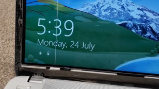 Penyebab Layar Laptop Bergaris dan Cara Ampuh Mengatasinya