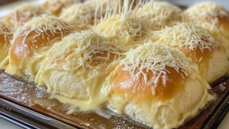 Resep Roti Sobek Keju Enak dan Empuk, Yuk Buat Juga!
